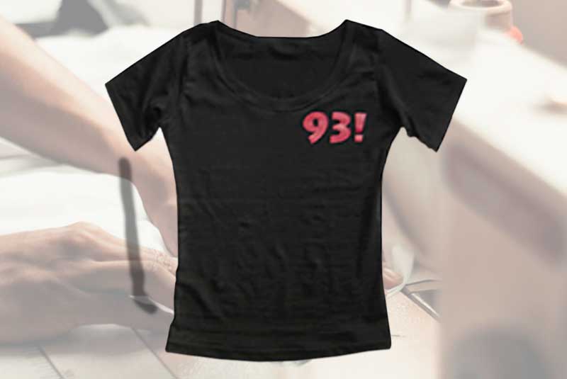 Girlie Shirt aus großem T-Shirt nähen